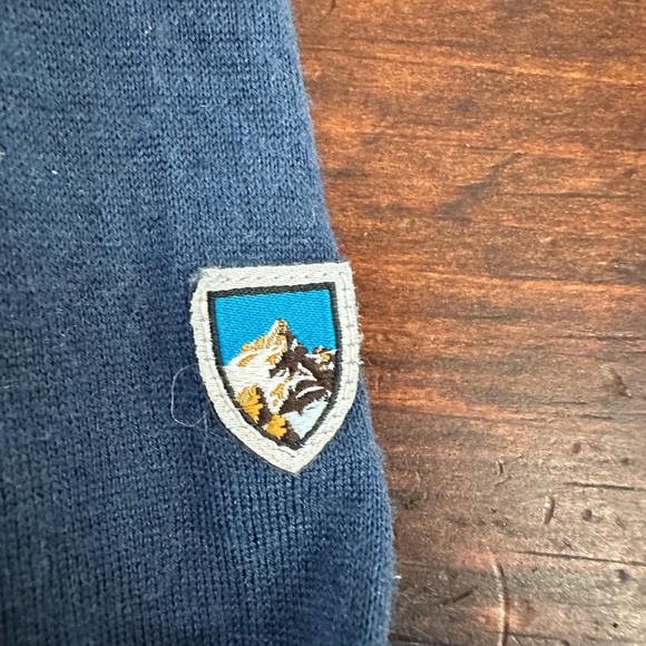 Men’s Kuhl long sleeve, small - Picture 3 of 4